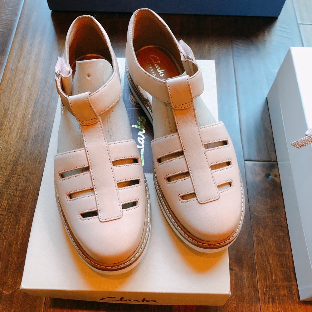 Clarks sandal